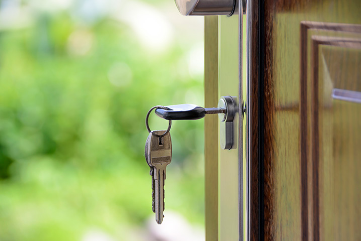 A2B Locks are able to provide local locksmiths in Windsor to repair your broken locks. 